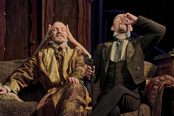 фотография Женитьба. Фантасмагория